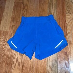 Lululemon high rise hotty hot 4 inch shorts